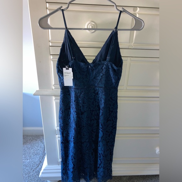NWT ASTR the Label Navy Lace Dress - Picture 3 of 7